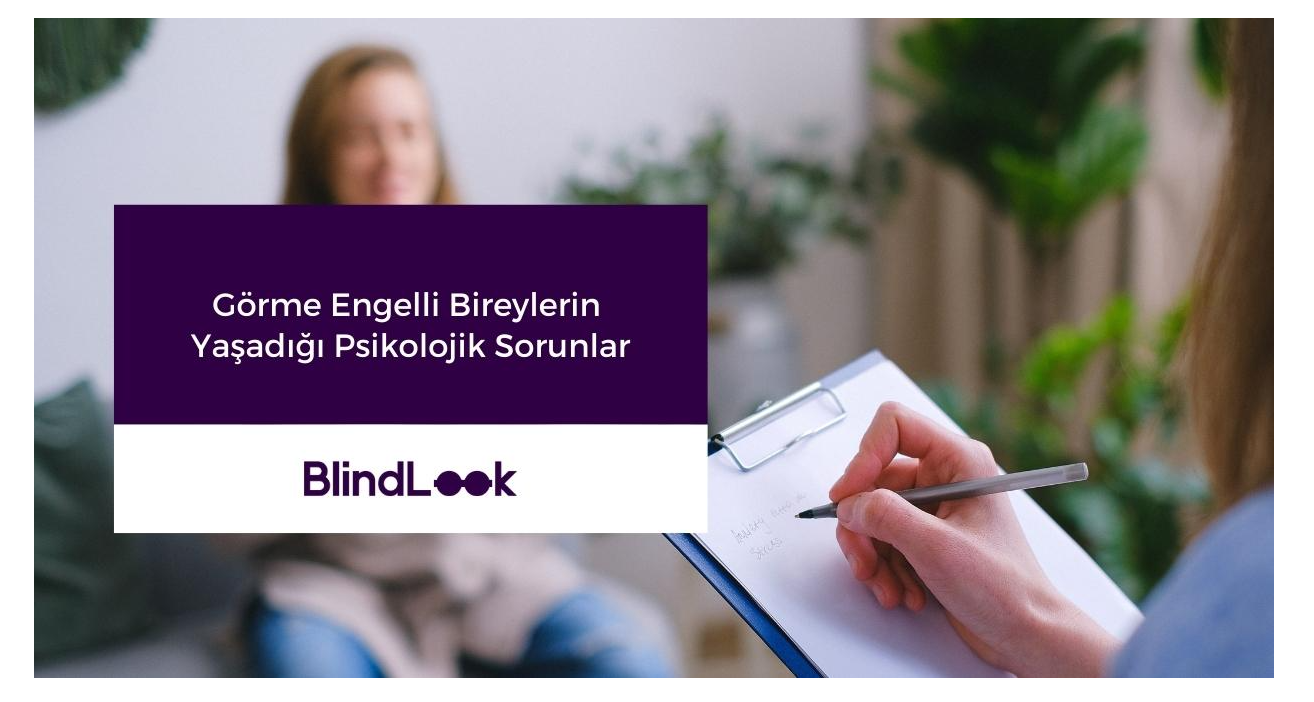 Psikolog ile konuşan bir kadın görüntüsü.
